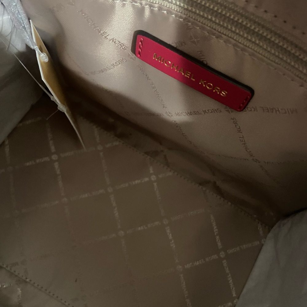 Michael Kors Carmine Pink MD Duffle Bag - Picture 7 of 10